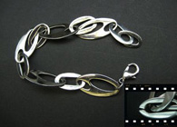 Popravilo ali izboljšanje nakita.